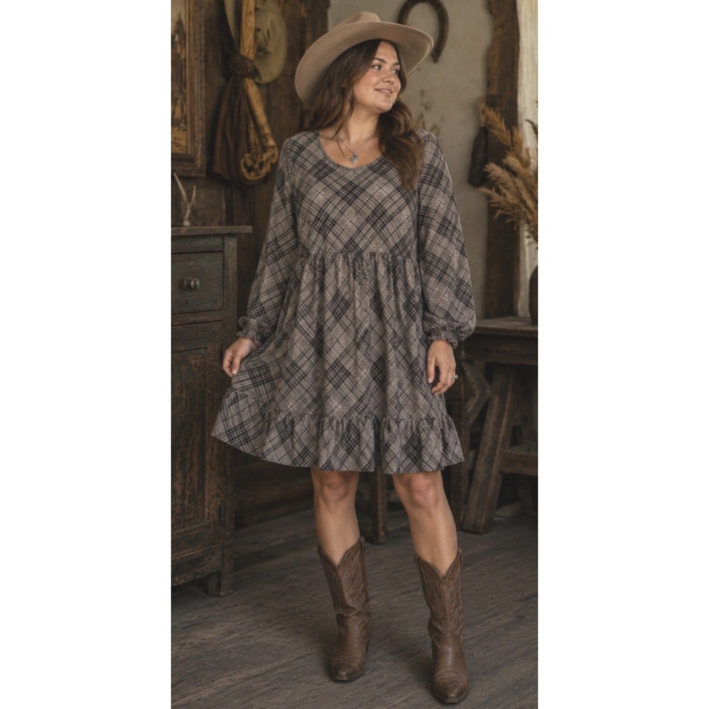 52seven Womens Oversized Plaid Peasant Tiered Dress SIze M Boho Western Country